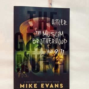 𝅺hitler, The Muslim Brotherhood and 9/11. Like new condition.